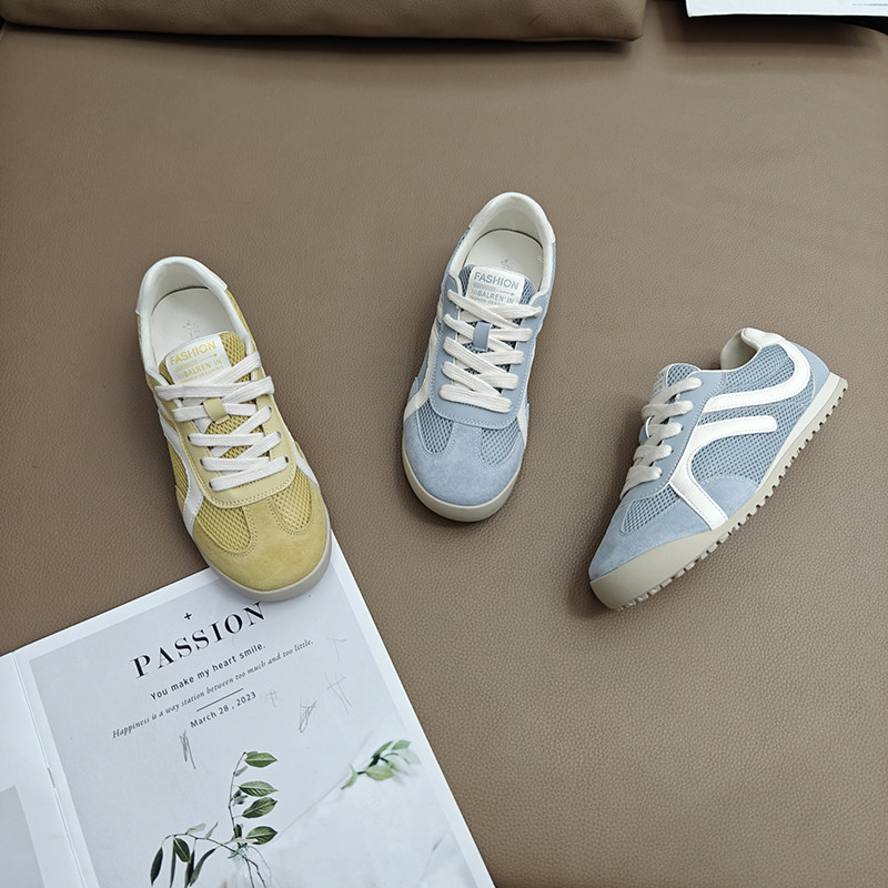 网面阿甘鞋女2025新款复古平底德训鞋女百搭休闲透气运动防滑板鞋