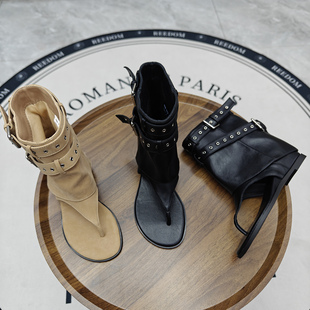 小个子内增高人字夹凉靴女2026新款夏时髦辣妹裤管短筒罗马凉鞋女
