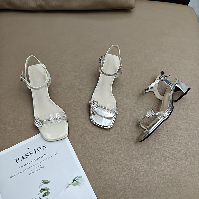 法式高级感水钻凉鞋女2025夏季时尚一字带粗跟气质水晶跟高跟凉鞋