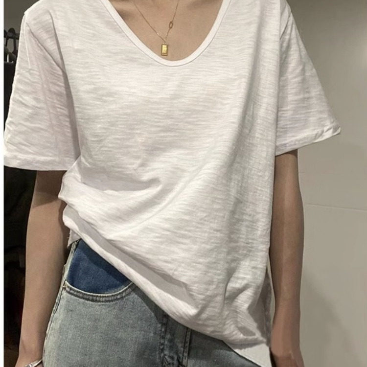 胖mm大码V领短袖T恤女夏季薄款宽松显瘦白色打底衫慵懒风上衣ins