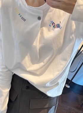 美式穿搭早秋白色打底衫正肩长袖t恤女设计感超好看单穿上衣ins潮