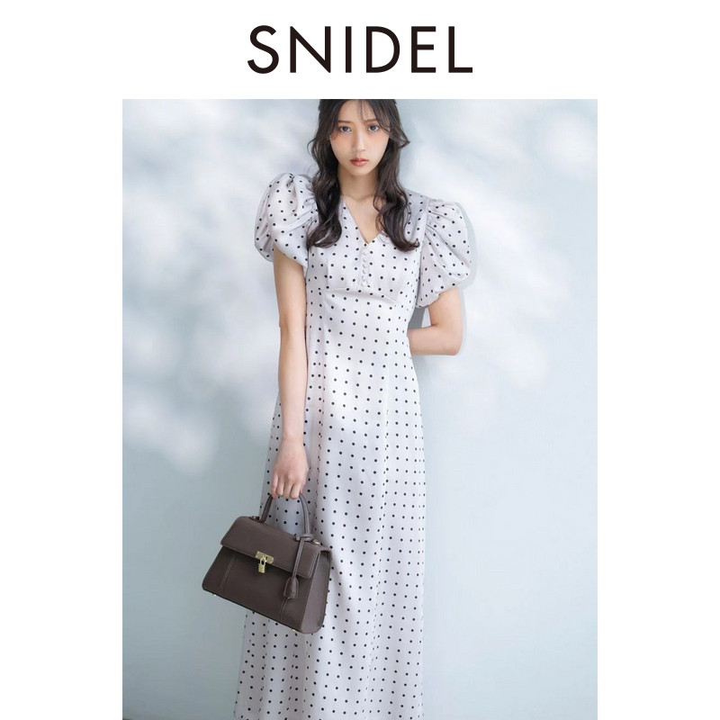 SNIDEL2026春夏新品时尚优雅V领泡泡袖收腰波点连衣裙SWFO262137
