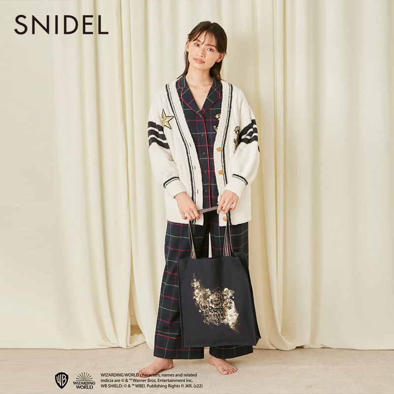SNIDEL HOME 가을 겨울 여성용 해리포터 콜라보레이션 니트 가디건 SHNT225015
