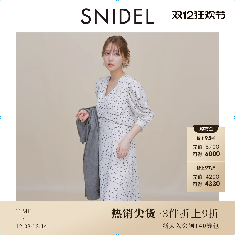 SNIDEL心形印花泡泡袖连衣裙
