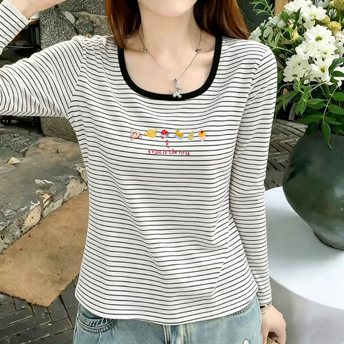 2026美式卡通印花撞色方领长袖T恤女春秋季新款条纹内搭打底上衣