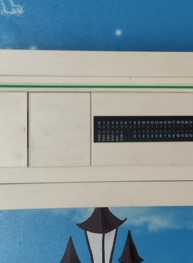 二手拆机施耐德PLC控制模块 TM2AMI8HT TWDLCAA40DRF