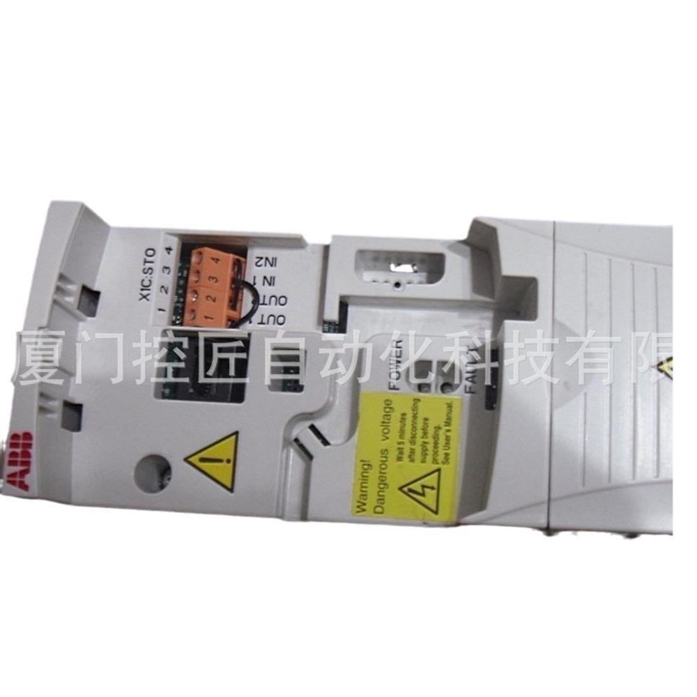 AC500 可编程逻辑控制器  FM562