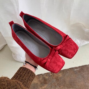 红色新中式国风单鞋女2025新款一脚蹬配旗袍平底鞋单鞋婚鞋蝴蝶结