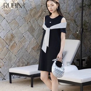如缤RUBIN夏装新款运动休闲露肩套头中长款圆领连衣裙6A22L64285