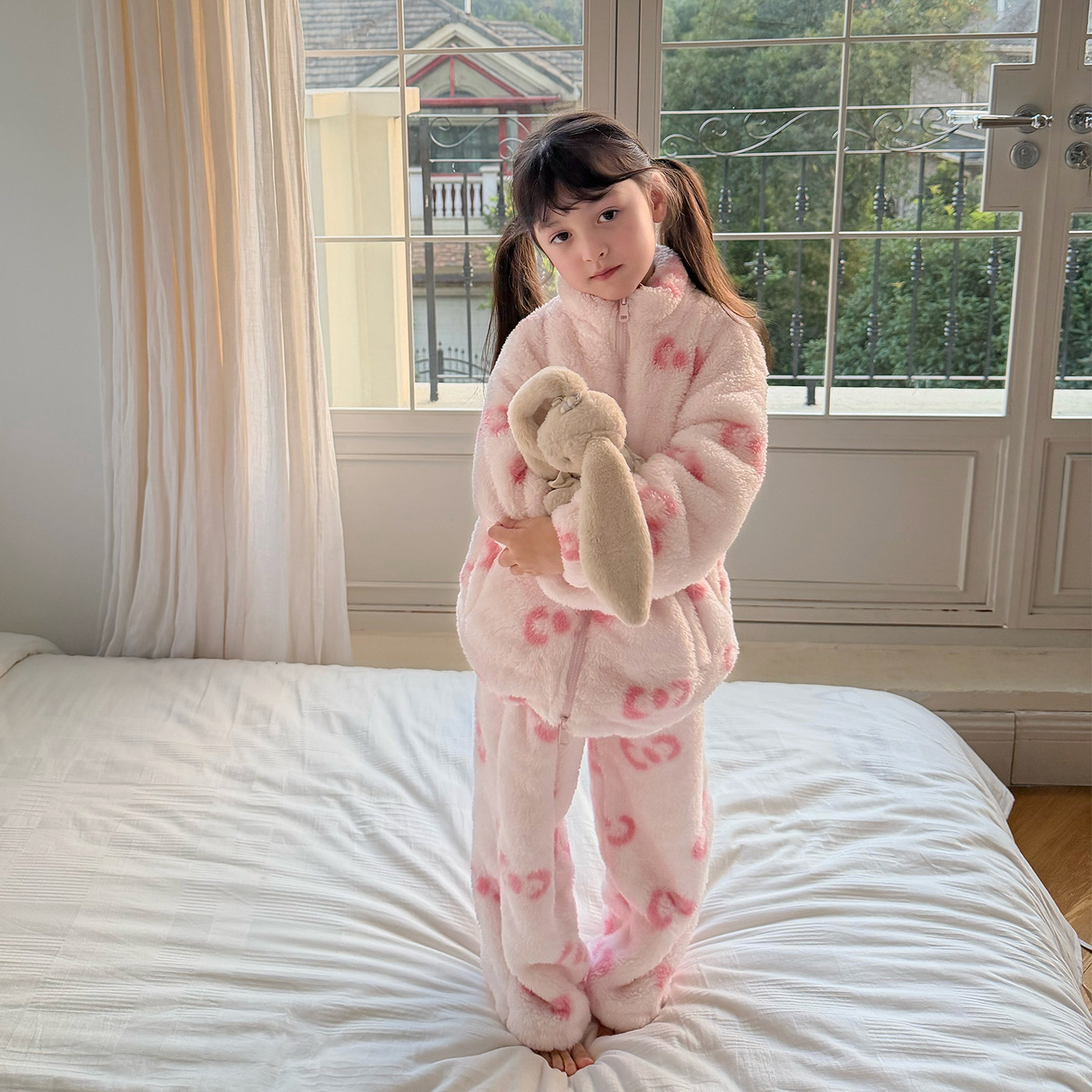 柒号童仓女大童毛绒家居服套装冬装新款儿童花纹保暖长袖睡衣睡裤