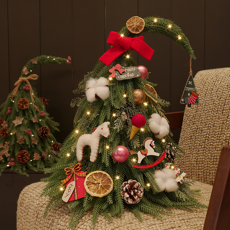 圣诞树家用迷你装饰品
