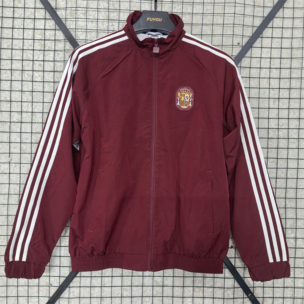 西班牙足球服外套防水复古球衫刺绣男女风衣秋冬爆款 windbreaker