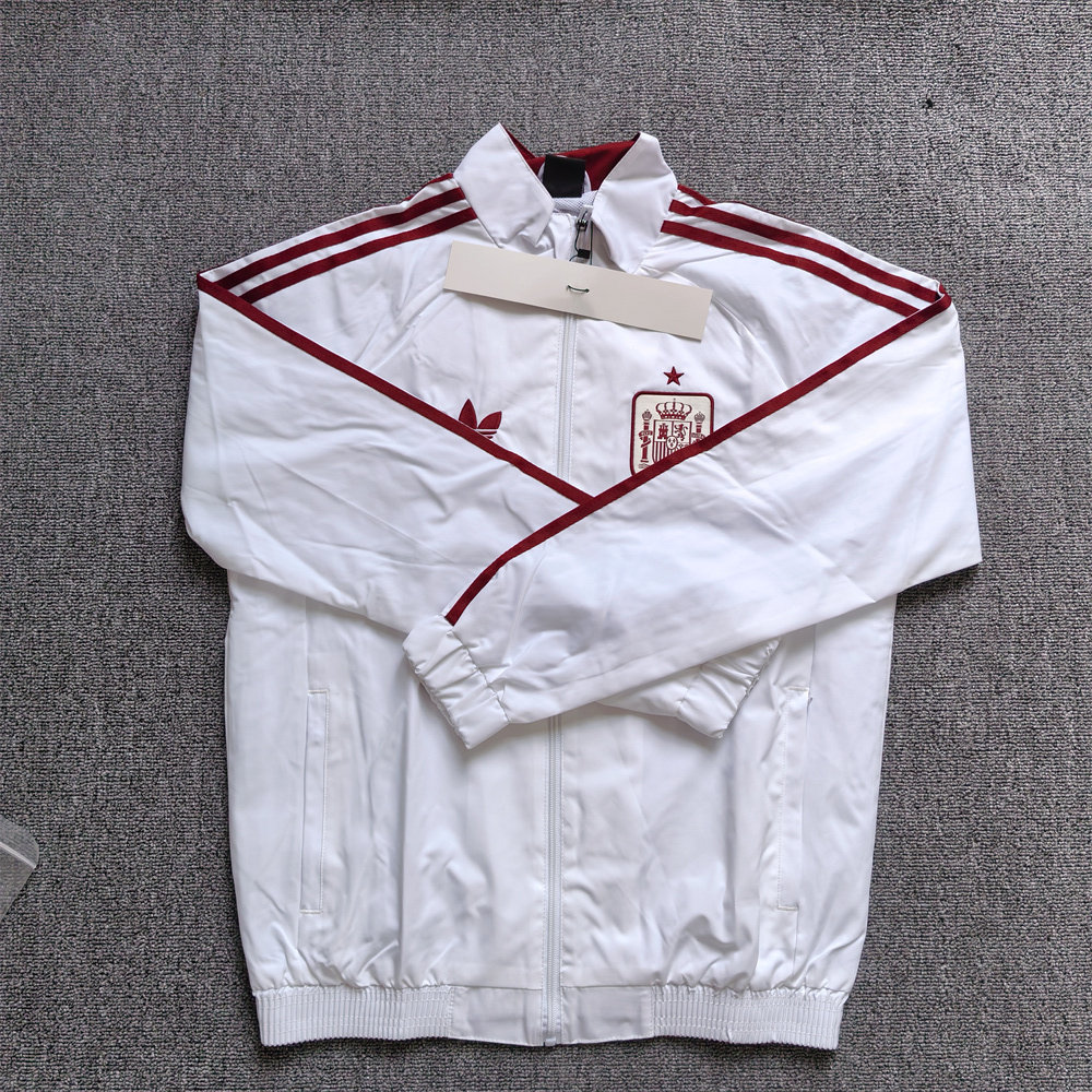 西班牙足球服外套防水国家队球衫刺绣男风衣秋冬爆款 windbreaker