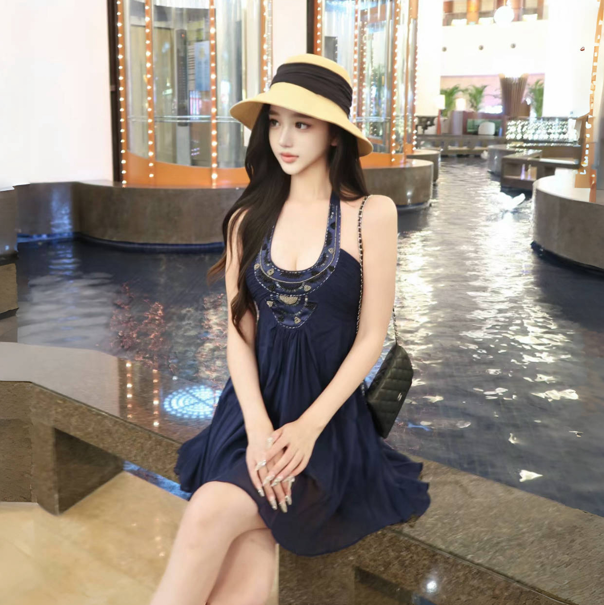 钉珠纯色时尚重工挂脖