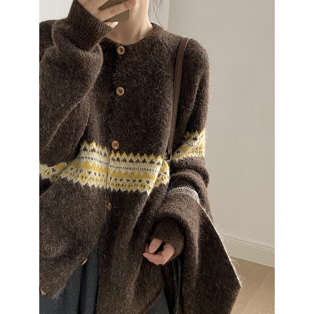 小美满言双 费尔岛提花开衫毛衣女配围巾秋冬宽松保暖圆领毛衣