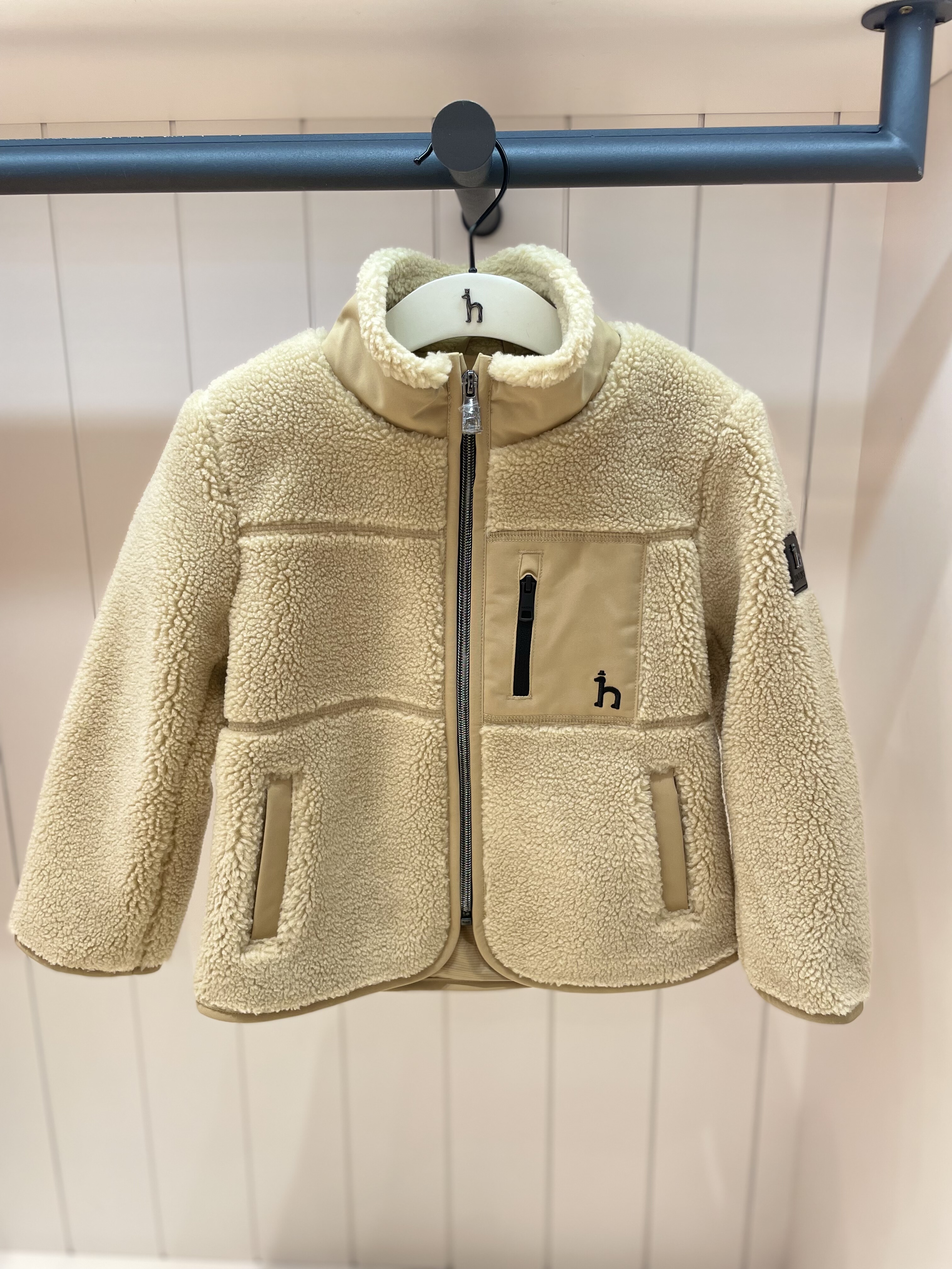 Hazzys 哈吉斯童装专柜同款 HZTQBD01CC025 25年秋外套 不退不换