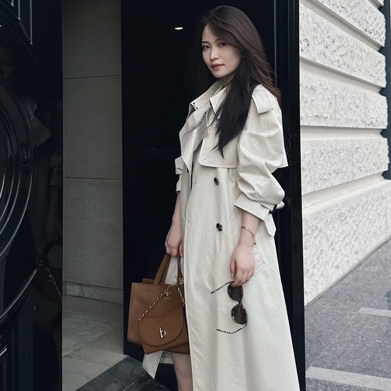 2025秋季新款时尚百搭气质休闲纯色翻领中长款风衣外套女