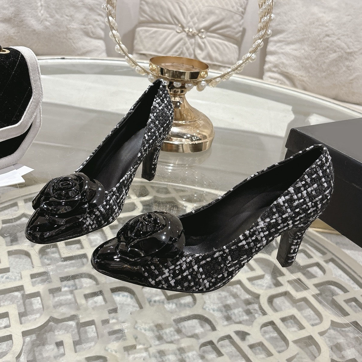 新款法式小香风山茶花拼色高跟鞋复古格子花朵浅口单鞋女细跟女鞋,女鞋,浅口单鞋,淘宝优惠券,粉丝福利购,淘宝优惠卷