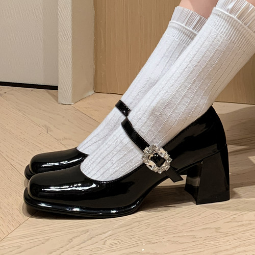 法式方头水钻一字带玛丽珍高跟鞋