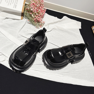 甜酷风深口单鞋 7CM增高 配堆堆袜小皮鞋 春款 轻便厚底魔术贴乐福鞋