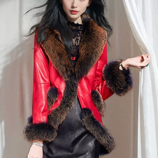 大毛领加厚外套小个子穿搭潮 显瘦短款 2025冬季 皮衣女气质女神修身