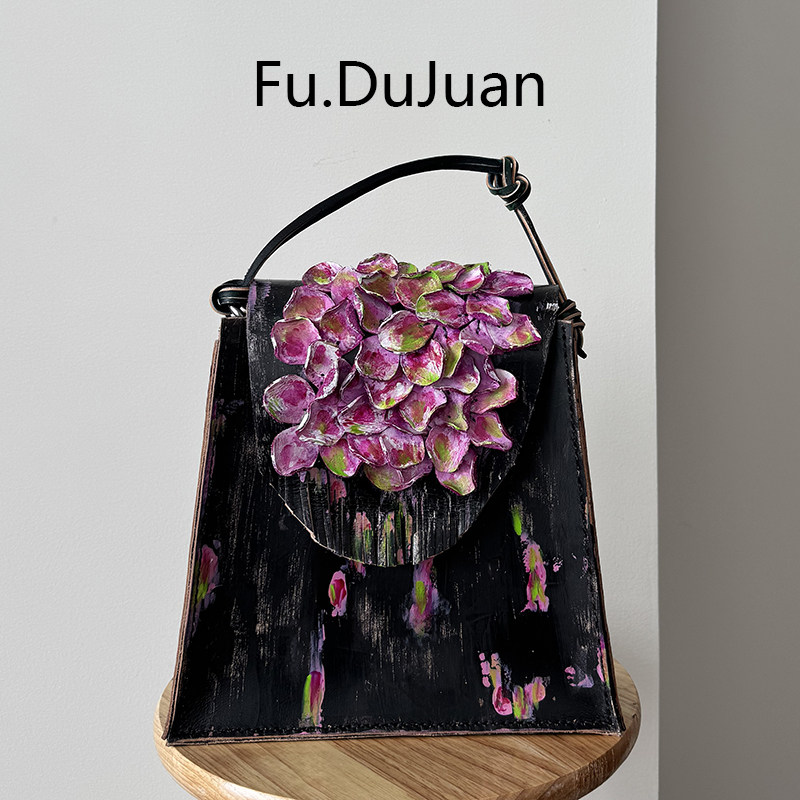 轻奢女包小众包 优雅高贵女包 中古立体花瓣包 手拧包 手工斜挎包