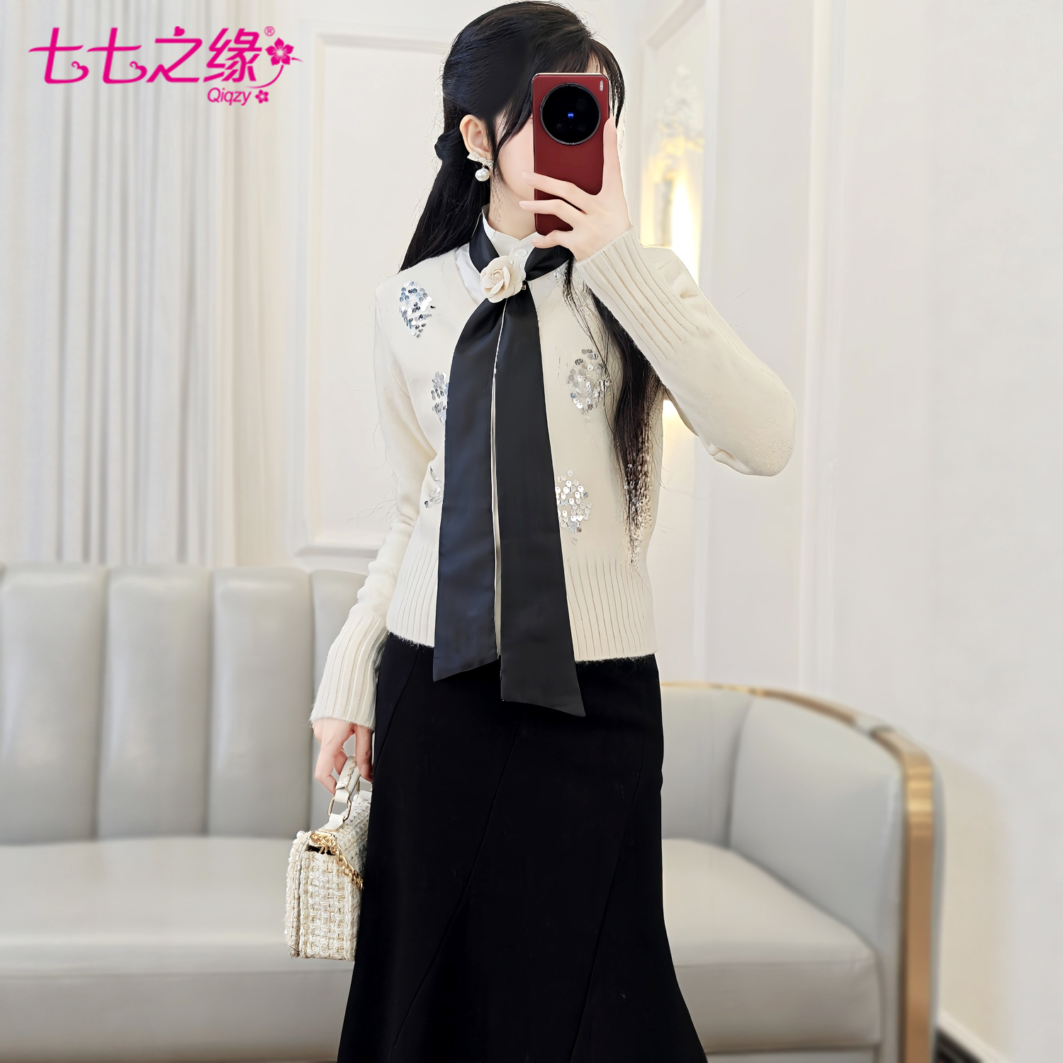 秋冬新款气质香风刺绣套装