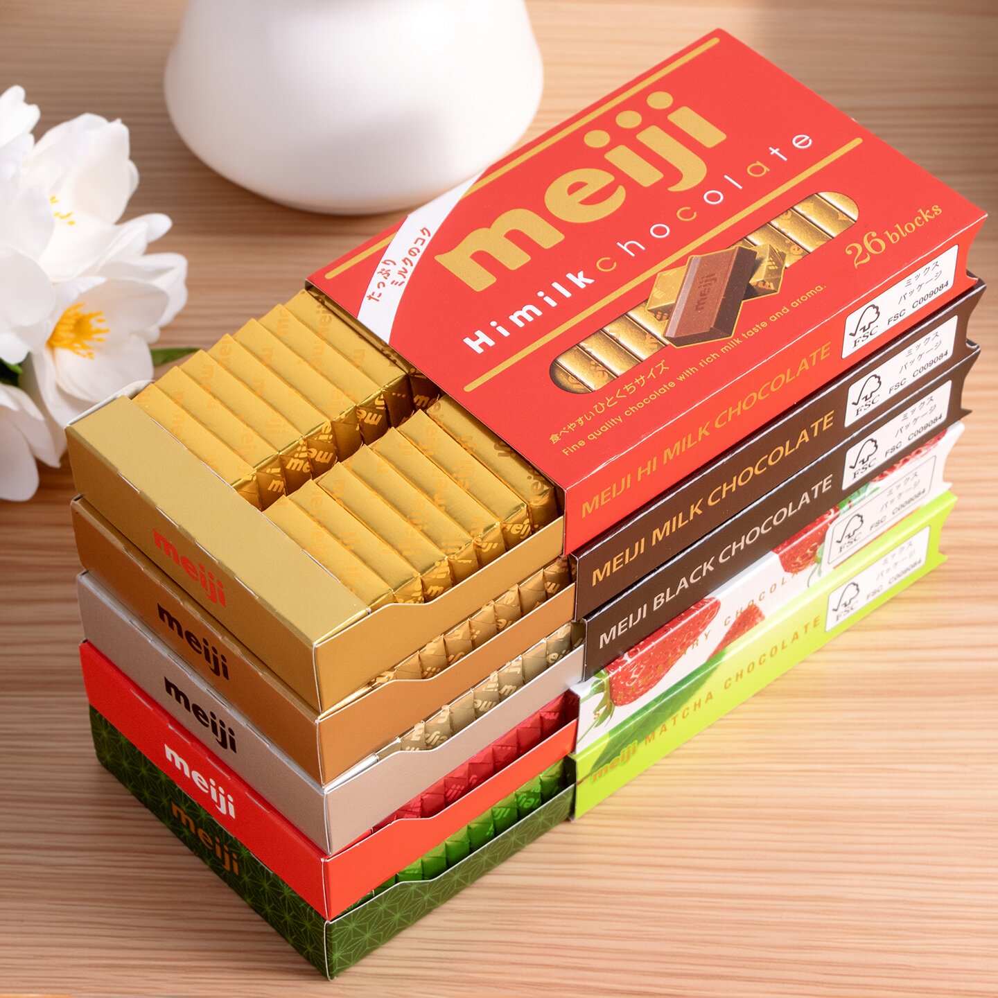 日本进口高端零食Meiji明治钢琴巧克力牛奶黑巧夹心抹茶糖果礼物