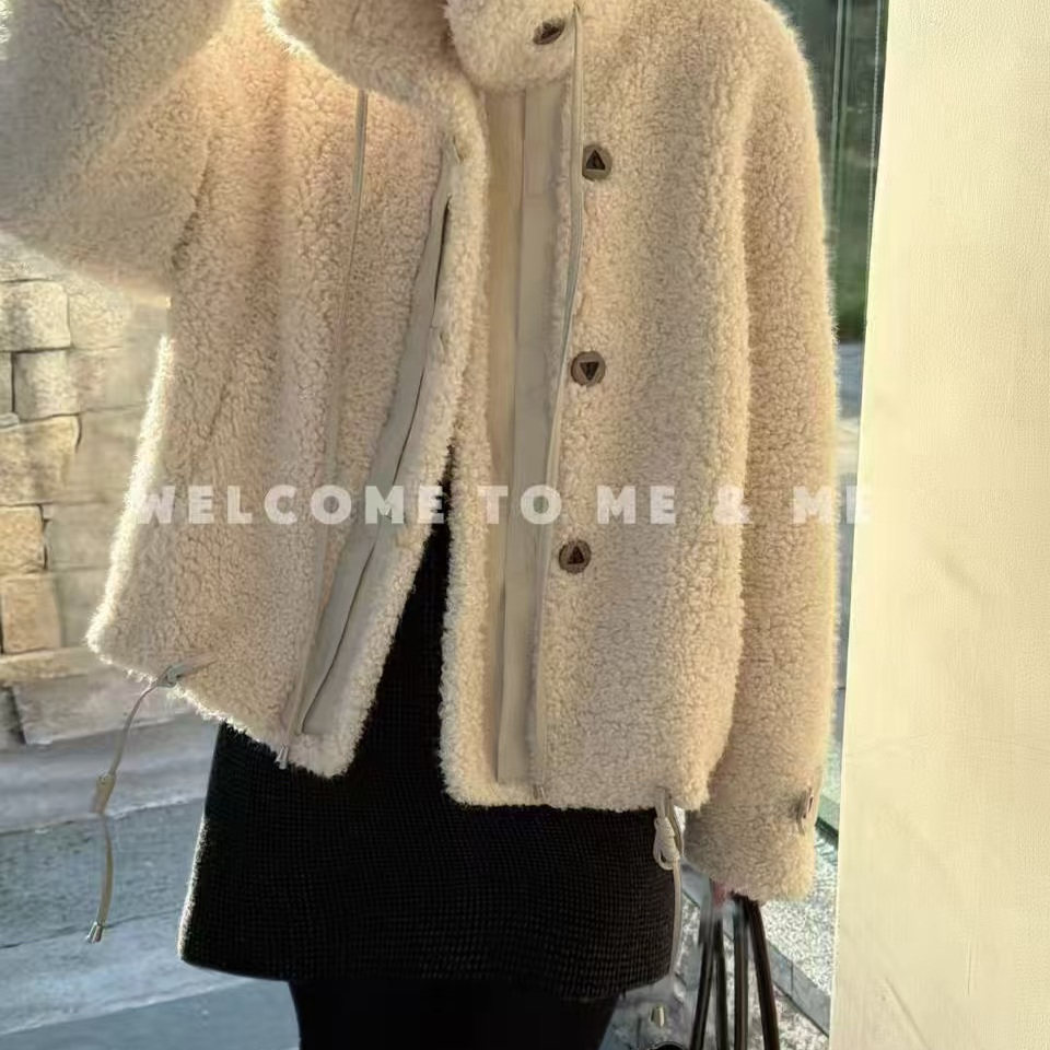 8251311/蜜蜜立领皮毛一体外套-is-12.11