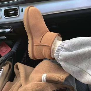 10.31 0337 加绒加厚短筒雪地靴