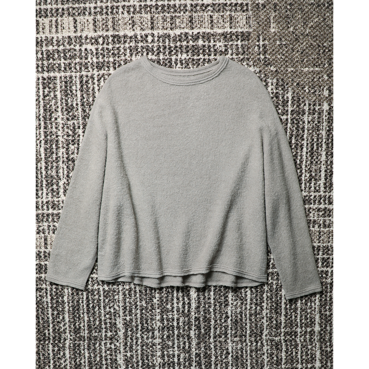 TANG TOWN高端稀缺 山羊绒/桑蚕丝 空气感肌理圈纱廓形长袖针织衫