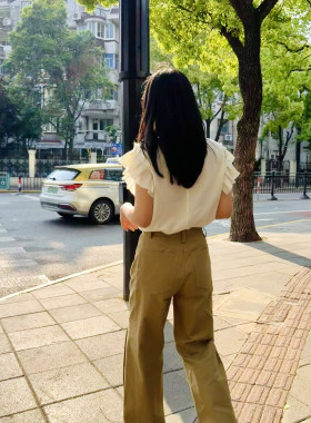 TANG TOWN自制 当季氛围造型新宠 百褶小飞袖 轻盈肌理感羊毛衬衫
