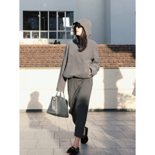 感柔软亲肤保暖摇粒绒连帽半开襟懒人卫衣外套 时装 TANG TOWN自制