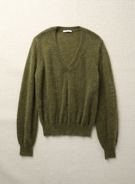 TANG TOWN自制上身气质开挂 自带柔美滤镜云柔蓬松马海毛羊毛毛衣