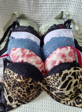 大码32/70F日韩内衣文胸有无钢圈聚拢刺绣蕾丝多扣无插垫杂款