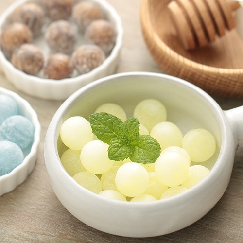 诺贝尔日本进口特酸柠檬夹心糖果