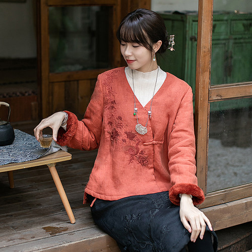 秋冬加绒短外套加厚汉服复古盘扣中国风上衣中式女装红色棉衣棉服 - 封面