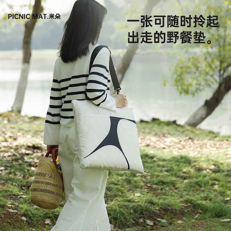 原创背包时尚外出可机洗ins风