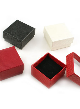 Diy饰品包装盒 5*5*3CM 耳环 戒指 饰品盒 首饰盒 仿皮纹 28930