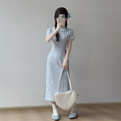 蓝色改良旗袍遮肚显瘦小个子日常