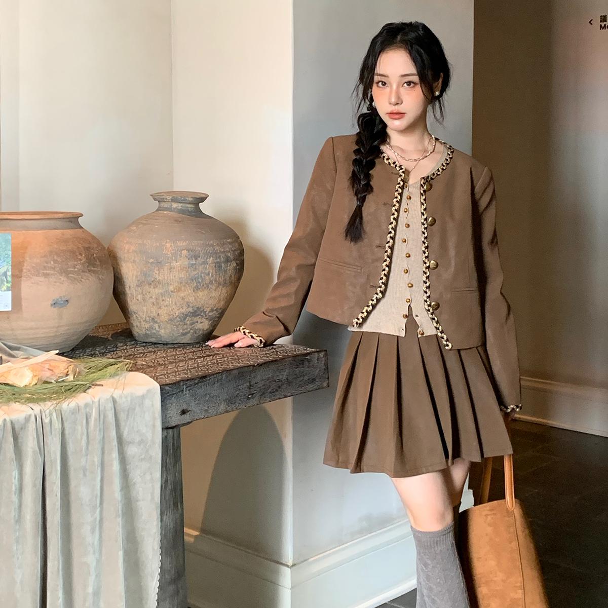 Thecoco 咖啡色麂皮轻异域风小香套装女秋季重工复古贵气外套半裙