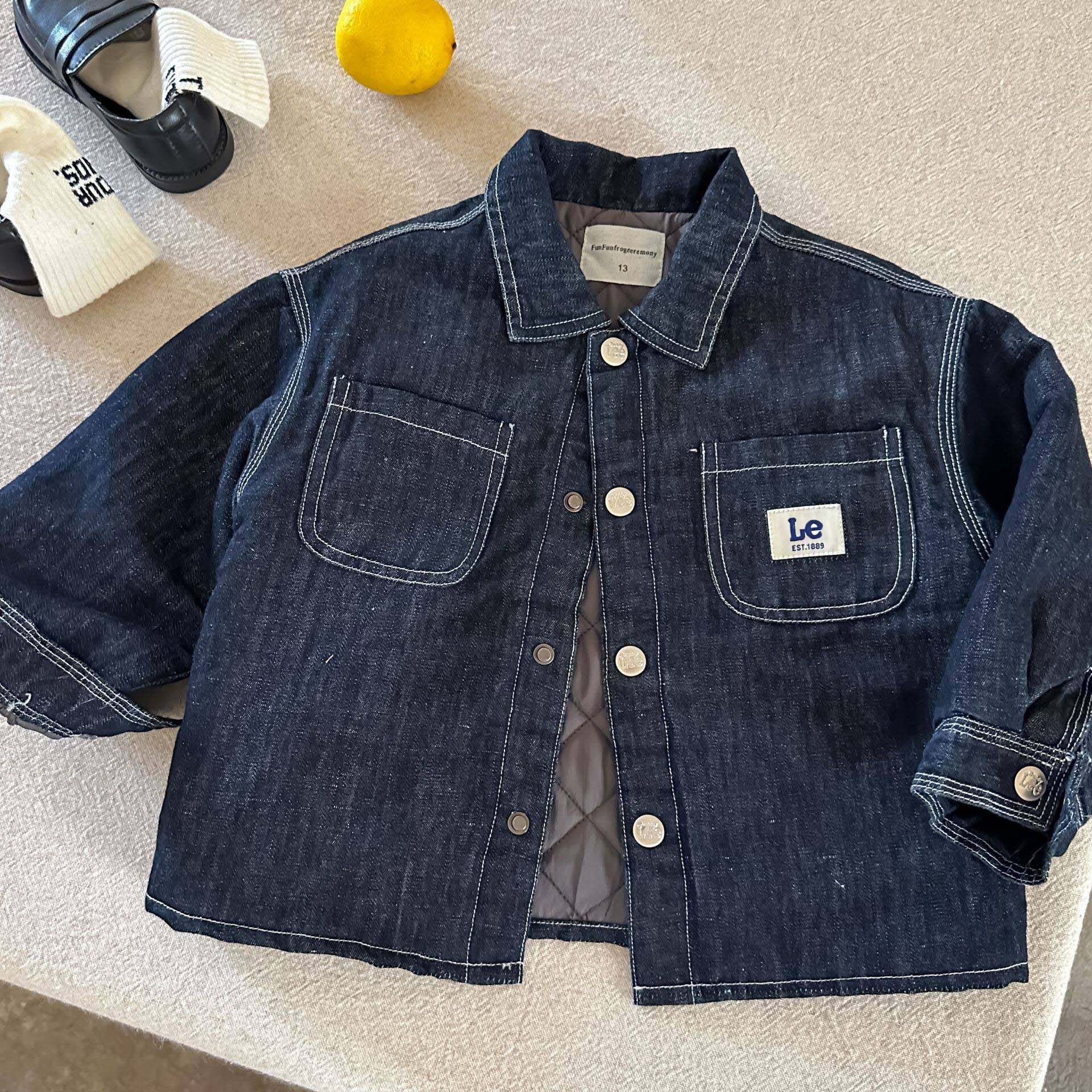 儿童牛仔外套男童夹棉口袋上衣2025冬新款宝宝字母加厚棉服女保暖