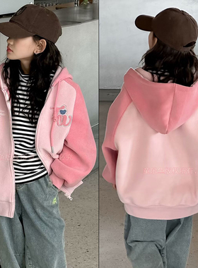 童乐鱼童装冬季新款女童韩版刺绣摇粒绒连帽外套拉链衫52102