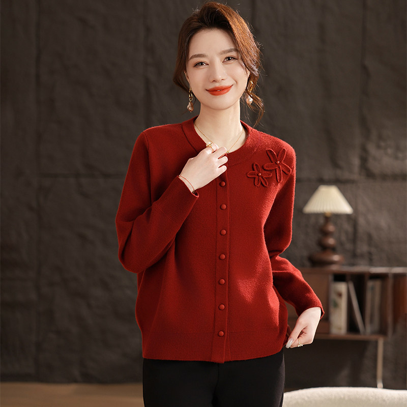 妈妈圆领针织开衫中老年女装秋冬新款宽松大码春秋百搭毛衣短外套,女装/女士精品,中老年女装,淘宝优惠券,粉丝福利购,淘宝优惠卷