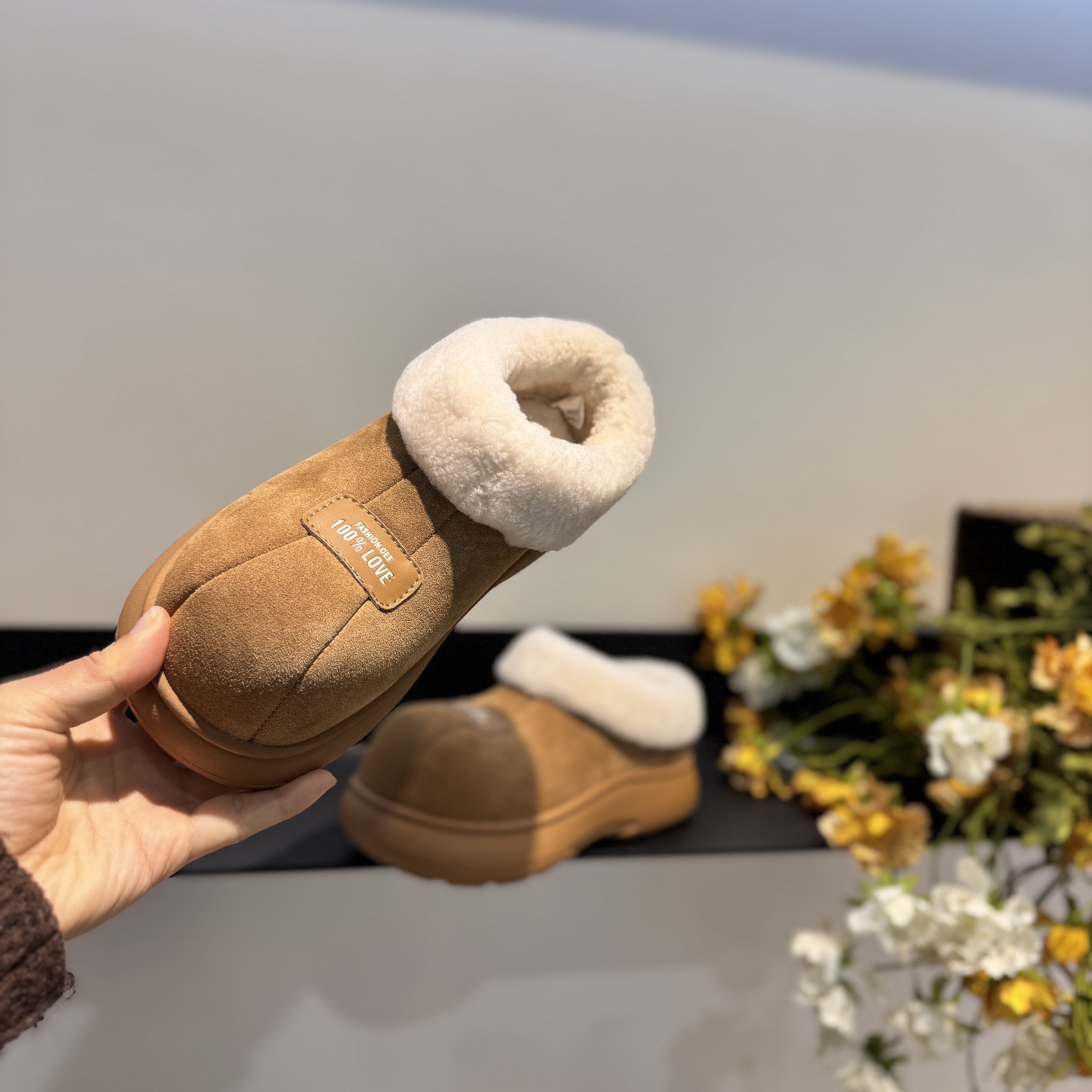 强推！显脚小卡皮巴拉雪地靴 轻软防滑真皮棉鞋 芒果头保暖雪地靴