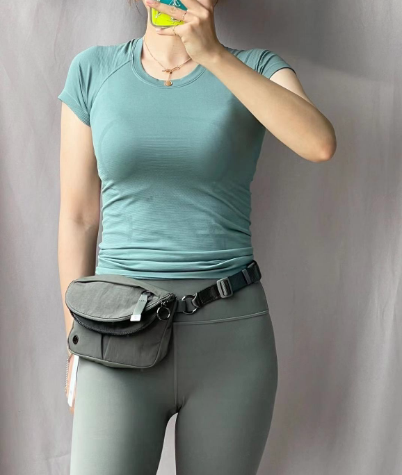 LULULEMON瑜伽包现货斜挎单肩图片