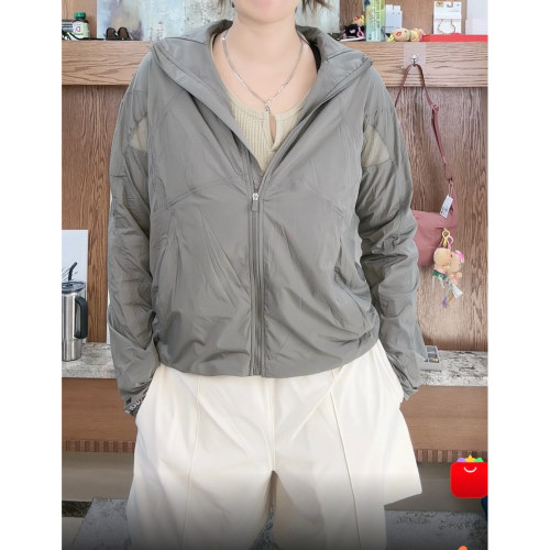 Lululemon代购 Classic-Fit Ventilated Running Jacket轻薄外套