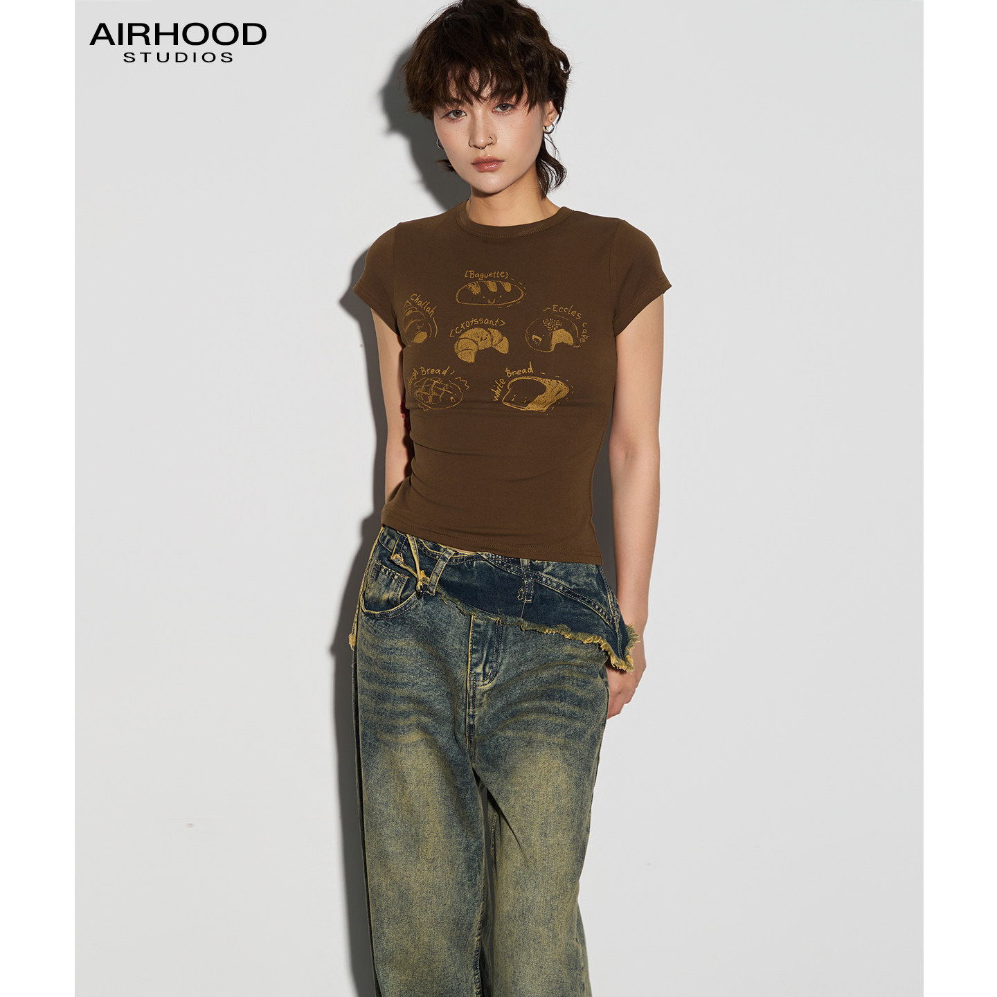 AIRHOOD 美式复古卡通印花短袖T恤女正肩短款修身显瘦辣妹上衣潮图片