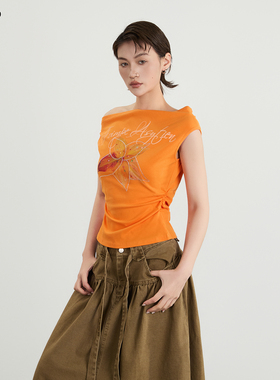 AIRHOOD 多巴胺橙色烫钻斜肩短袖T恤女辣妹修身显瘦露肩短款上衣