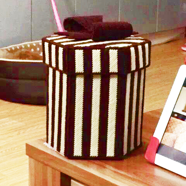 手工立体3D十字绣新款客厅居家蝴蝶结桌面杂物收纳首饰盒制作材料